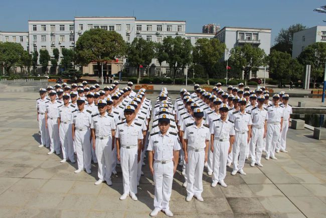 中国人民解放军装甲兵技术学院_中国刑警学院警犬技术_山东人民支援解放战争史