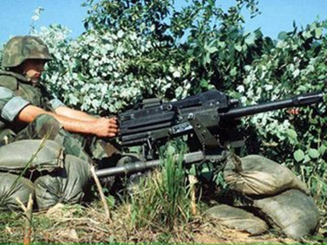 外国人看81式自动步枪_国产05式战略步枪_05式战略步枪无用