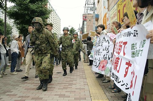 撤侨不准中国人上飞机_中国准备从也门撤侨_乌克兰从阿富汗撤侨飞机遭劫持