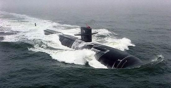 美国095核潜艇实现潜艇全核化性能对比常规潜艇具有压倒性优势